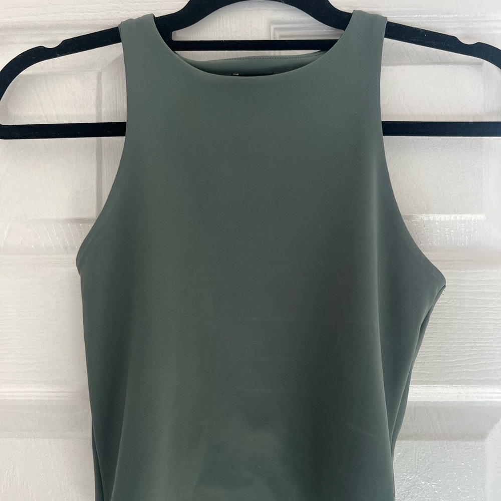 Express Body Contour Tank
